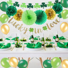 Table décor candles & holders baskets. Home Home Decor Patricks Day Shamrock Foil Balloons Decorations 10 Pcs Jungle Party Balloon Leaf Clover Balloons Kit For Wedding Birthday Home Party Irish Festival St Kopa Or Kr
