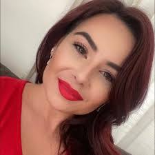 Gabrielle Testa's Instagram, Twitter & Facebook