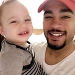 Deshawn Seals's Instagram, Twitter & Facebook