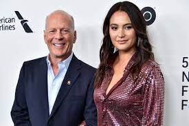 On tuesday, heming, 41, posted videos to instagram of willis, 65, playing fetch with their dogs. Bruce Willis And Wife Emma Heming Reunite After Breakup Buzz