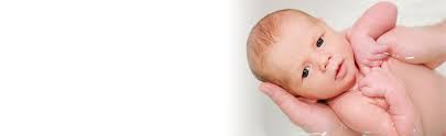 If you really don't want to use an infant tub for giving your baby a newborn sponge bath, you can bathe the baby by the tub or the sink on the portable change pad on the floor as well. How To Bathe A Newborn Baby
