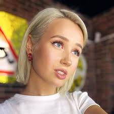 Contact клава кока on messenger. 24 Letnyaya Klava Koka Popala V Avariyu V Yalte Vokrug Tv
