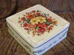 We found 11 cookie tins that range. Pin On Cookie Tins
