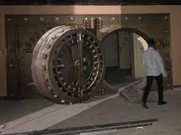 One plus is that costs are kept low. Found An Awesome Old Vault In A Sub Basement Of An Old Bank Building In Dallas Pics
