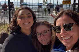 The Judge Paul Joseph Kelly Jr. Invitational Trial Competition 💵 Elise  Bold & Lydia Maldonado represented McGeorge Trial Team and were coached by  Dena Stone and Krystyn Tendy. The Kelly Competition is