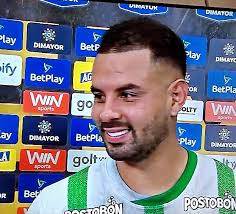 SI EDWIN CARDONA ES FELIZ... TODOS LOS HINCHAS VERDOLAGAS SOMOS FELICES.