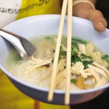 Glasnudelsuppe Mit Huhnchen Guay Tian Gai Rezept Glasnudelsuppe Glasnudeln Auberginen Zubereiten
