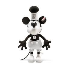 Et pourtant ils portent le même nom de famille, « mouse » qui signifie « souris » en anglais. Disney Steamboat Willie Mickey Mouse Steiff Com