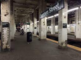 Chambers st & west broadway is 35 yards away, 1 min walk. Suspect In Deadly Subway Stabbing In Lower Manhattan Caught On Camera Update Amnewyork