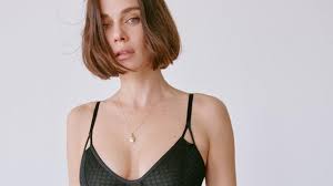 Peu de temps après son élimination, le public la redécouvre comme «beauté» dans l'émission. Blush Lingerie Se Dissocie De Maripier Morin Visee Par Des Allegations De Harcelement Huffpost Quebec Vivre