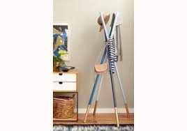 Fabriquer Un Porte Manteau Sur Pied Fabriquer Porte Manteau Mural Maison Design Nazpo Com Coat Rack Porte M Avec Images Porte Manteau Mural Porte Manteau Diy Maison Design