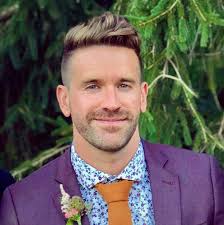 Andrew Capers's Instagram, Twitter & Facebook