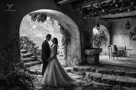 Annuaire contenant plus de 65 000 des meilleurs photographes de mariage professionnels. Photographe Mariage Avignon Vaucluse France