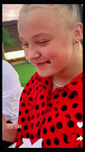 Making A Donut for Jojo Siwa