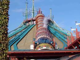 Château de fontainebleau) ligt slechts 55 kilometer van het centrum van parijs. Attracties In Disneyland Paris Achtbanen Thrillrides En Familie Attracties Voor Elke Leeftijd Wereldvolmagie