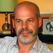 Médico diagnosticó a un hombre con 'homosexualidad crónica'