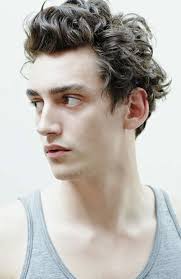 A messy look for wavy curly hair for white men. 25 Sexy Curly Hairstyles Haircuts For Men In 2021 The Trend Spotter