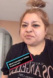 Ashley Rueckert's Instagram, Twitter & Facebook