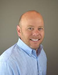 Tom Luzader's Instagram, Twitter & Facebook