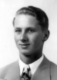 Elwayne Elmer Everett