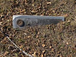 Lillie McLaurin Piper (1879-1963)