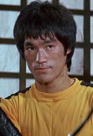 Pin di Michael michalik su Bruce lee