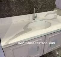 Factory Directly Largest Size Calacatta White Quartz Stone Slab Price