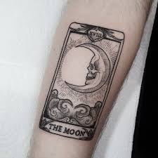 It depicts card characters as tattoos. The Moon Tarot Card By Dan Nevermore Tattoo Parlour Facebook