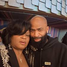 Shane Roberts-Thomas and Wilbert Peyton's Wedding Website