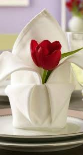 Tischdeko Zum Valentinstag Servietten Falten Servietten Tischdeko