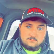 Michael Dawson left BB's 1237 Auto Shop to further his career. Please help  me to wish him good luck with his future endeavors. Thank you for the time  you helped us serve