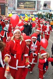Iscriviti al canale se ancora non l'hai fatto : Foto Tutti In Corsa Vestiti Da Babbo Natale 5 Di 9 Bari Repubblica It