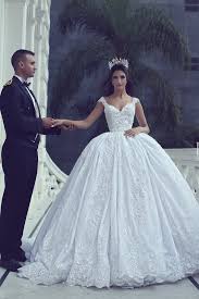 So finden sie das perfekte hochzeitskleid. 1001 Prinzessinnen Brautkleid Modelle Fur Marchenhafte Hochzeit