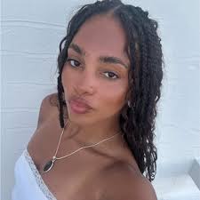 Watch this story by JEANERICA