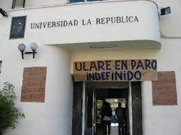 Centro de alumnos, escuela de derecho. Superintendencia Pide Al Mineduc El Cierre De La Universidad La Republica Diario Y Radio U Chile