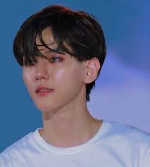 Baekhyun of exo has been keeping his hair bright for couple of months. Baekhyun S Black Hair On Twitter Exo Baekhyun Baekhyun Kpop Exo