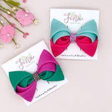 In fact, girls look really sweet with nice bows that hold their hair. Hair Bows Clip Baby Girl Bows Toddler Hair Bow Cute Hair Etsy