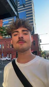 olivia lansden (@livilansden)