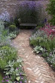 There Are Many Landscaping Ideas That Are High Impact Without A High Price Tag Here S A Landscape Picture Pathway Landscaping Walkway Landscaping Garden Paths