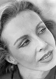 Joan Stuart's Instagram, Twitter & Facebook