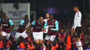 Follow your favourite teams right here live! West Ham 3 2 Manchester United Hammers Win Thriller On Last Boleyn Ground Outing Football News Sky Sports