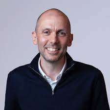 Daniel Valk Email & Phone Number