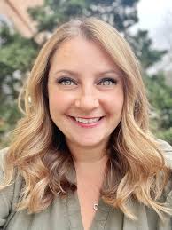 Passing by the crowds tonight in Boston