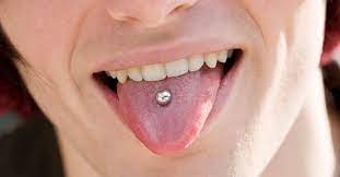When Adolescents Want Tattoos Or Piercings Https Www Nytimes Com 2017 09 18 Well Family When Adolescents Want Tattoos Or P Tongue Piercing Piercing Piercings