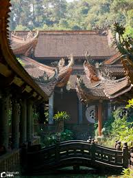 The peaceful beauty of Dia Tang Phi Lai Pagoda