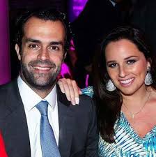 Marcius vinícius de assis melhem nunes (nilópolis, 8 de fevereiro de 1972) é um ator, humorista, redator e dublador brasileiro. Mariana Belem Filha De Fafa Termina Casamento Com Cristiano Saab Cidadeverde Com