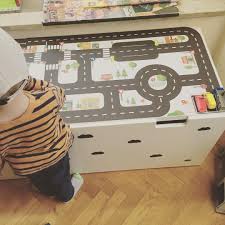 Tina On Instagram Hier Die Strassenfolie Von Limmaland Ikea Ikeahack Stuva Limmaland Klebefolie Spielfoli Kinderschlafzimmer Kinder Zimmer Kinder Mobel