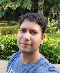 Aaj thoda free hun....So khench apni photo....