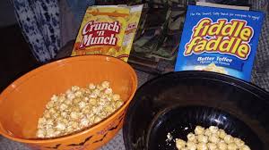 The Happy Whisk: Fridayq: Fiddle Faddle & Crunch 'N Munch