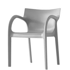 Merci pour l'idée et l'opportunité !etape 1: 4 Chaises Poppy Star De Bartoli Design Marque Segis